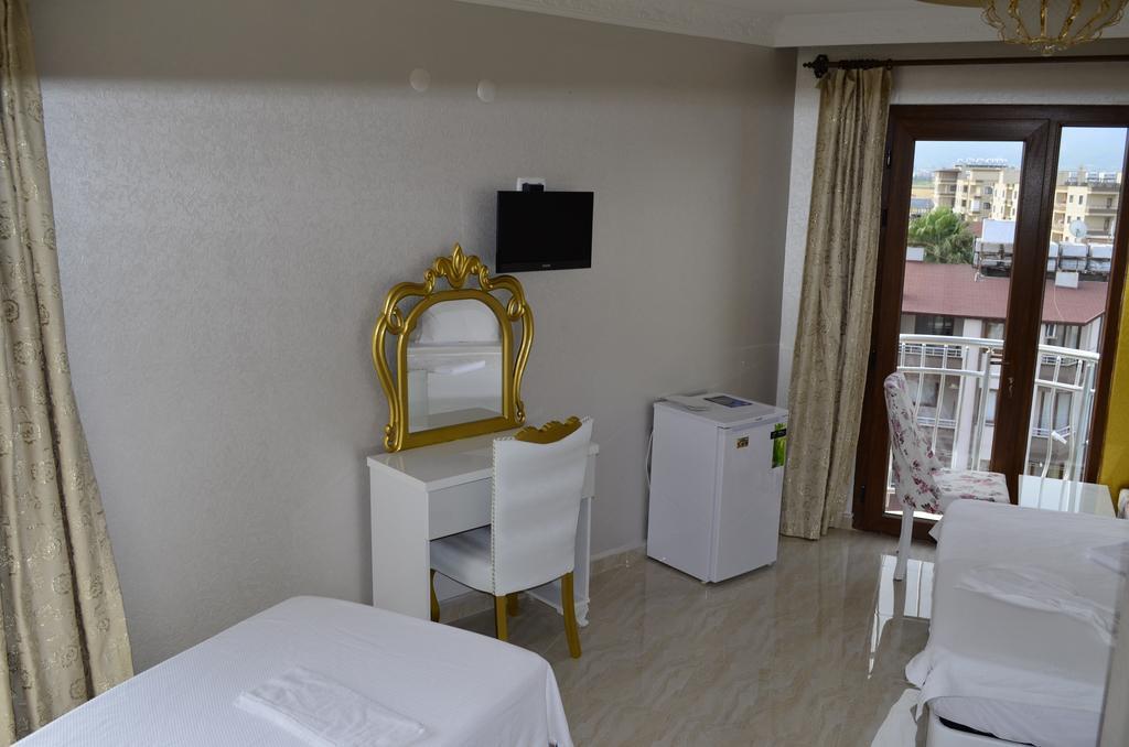 Alev Palace Otel Arsuz Номер фото