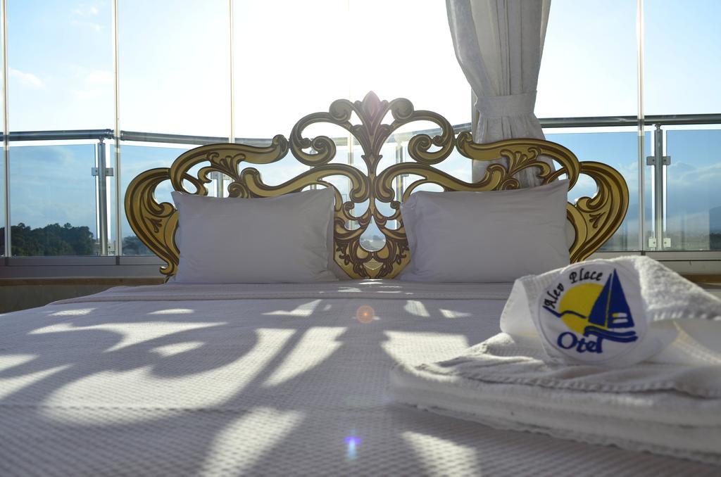 Alev Palace Otel Arsuz Экстерьер фото