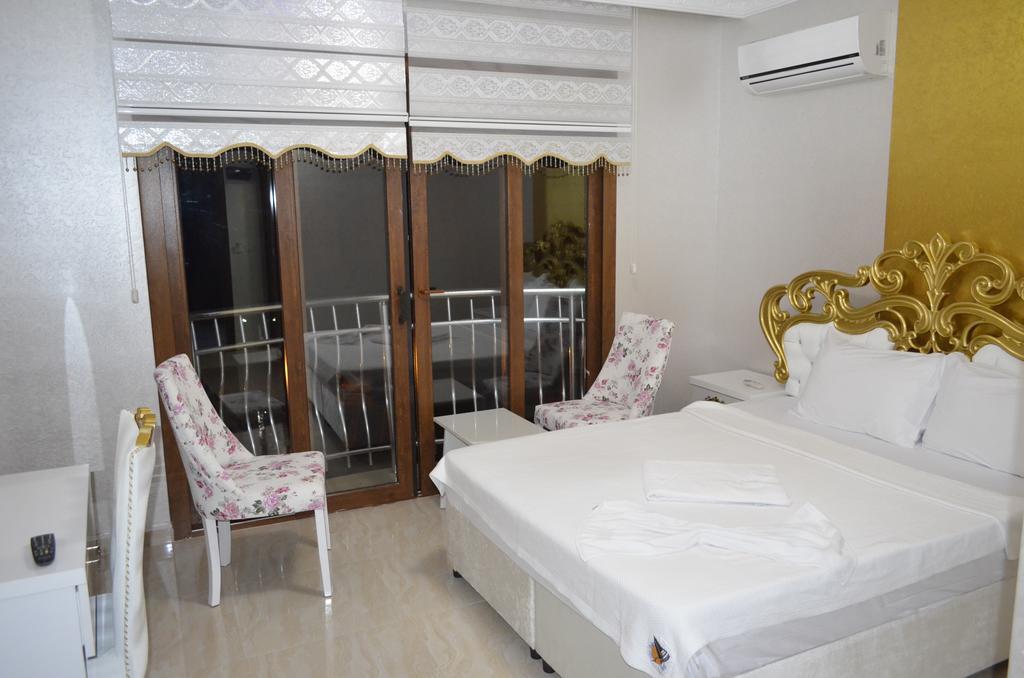 Alev Palace Otel Arsuz Экстерьер фото